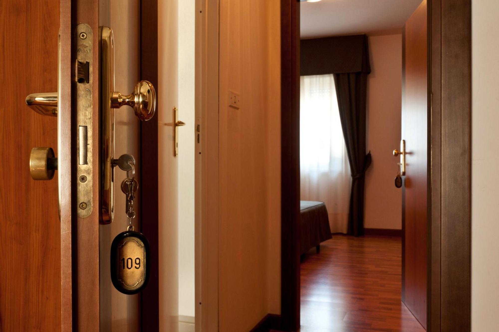 Casa Ferretti Di Ferretti Village Silvi Marina Ruang foto