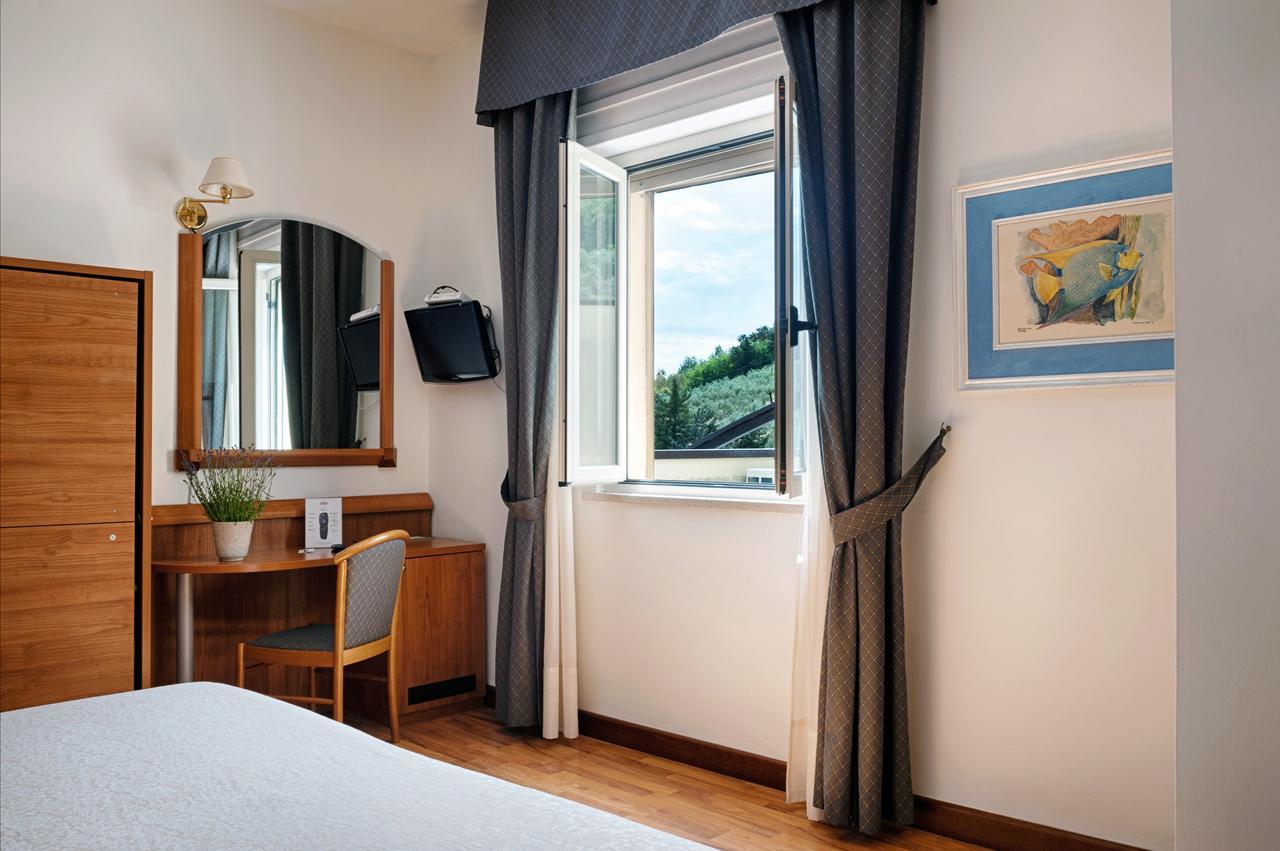 Casa Ferretti Di Ferretti Village Silvi Marina Bagian luar foto