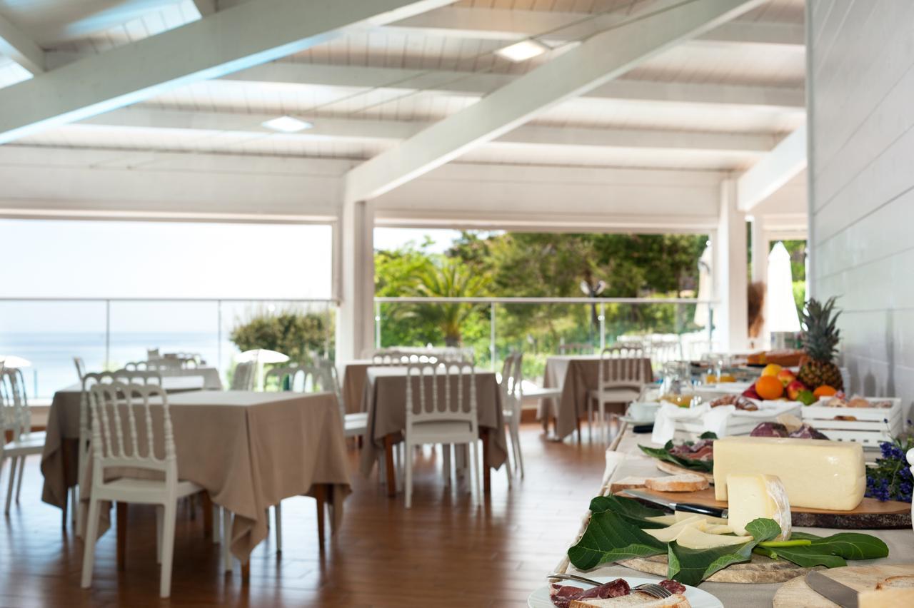 Casa Ferretti Di Ferretti Village Silvi Marina Bagian luar foto